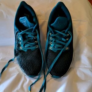 Women's Nike running shoes 7.5